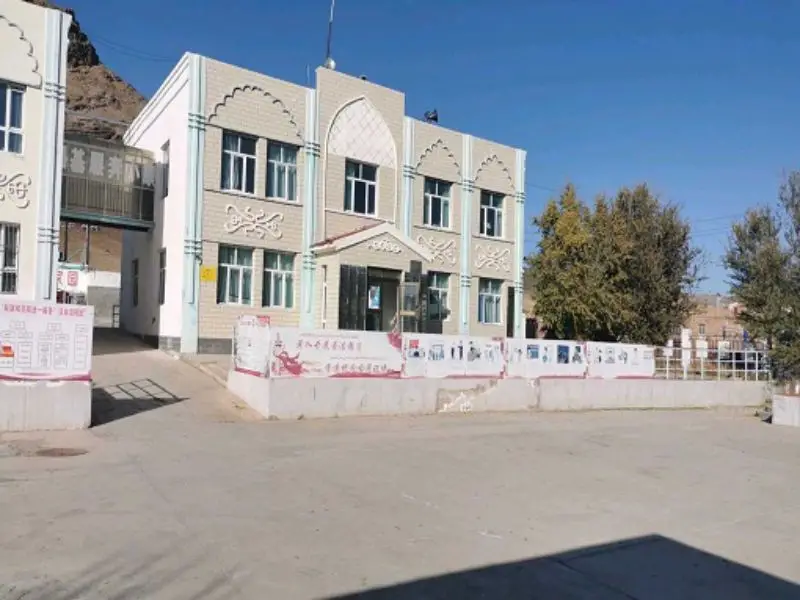 新疆木垒县克孜勒加尔塔斯村村委会/供暖项目